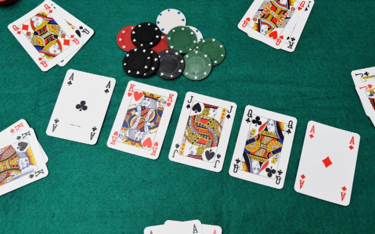 tro thanh cao thu voi nhung thu thuat choi poker nay