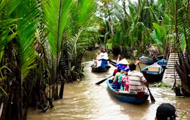 nam mo thay song nuoc chua dung cac so phong thuy nao