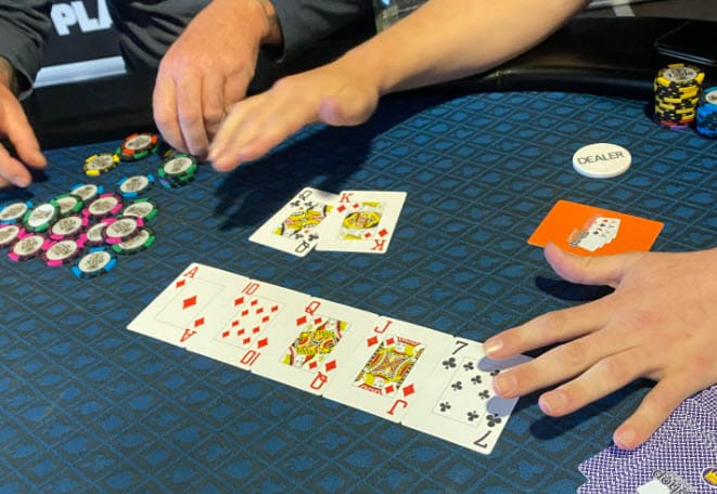 poker - game bai tu duy hang dau quoc te