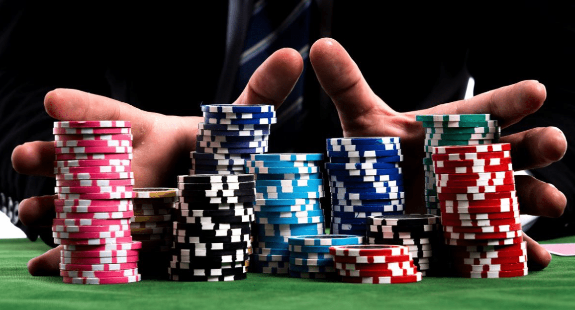 Hướng dẫn cách chơi cơ bản nhất của tựa game Poker?