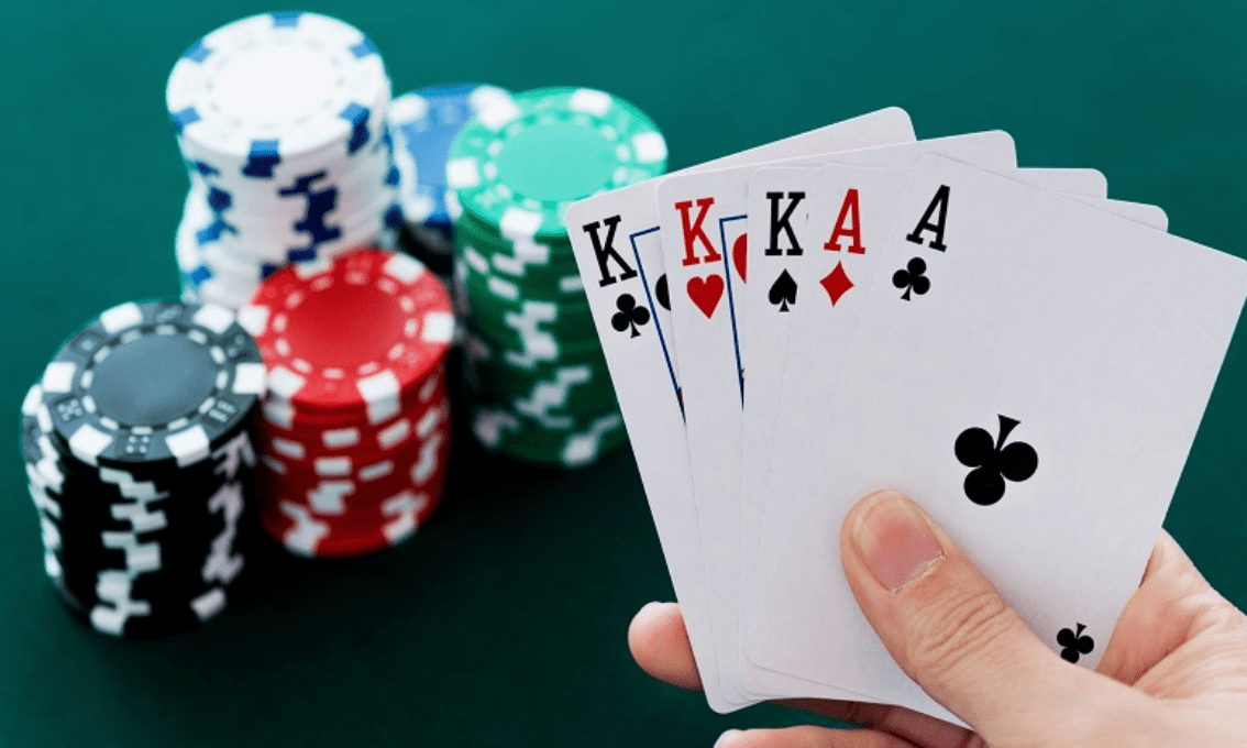 Hiểu rõ hơn về luật chơi poker, để không thua cuộc sớm