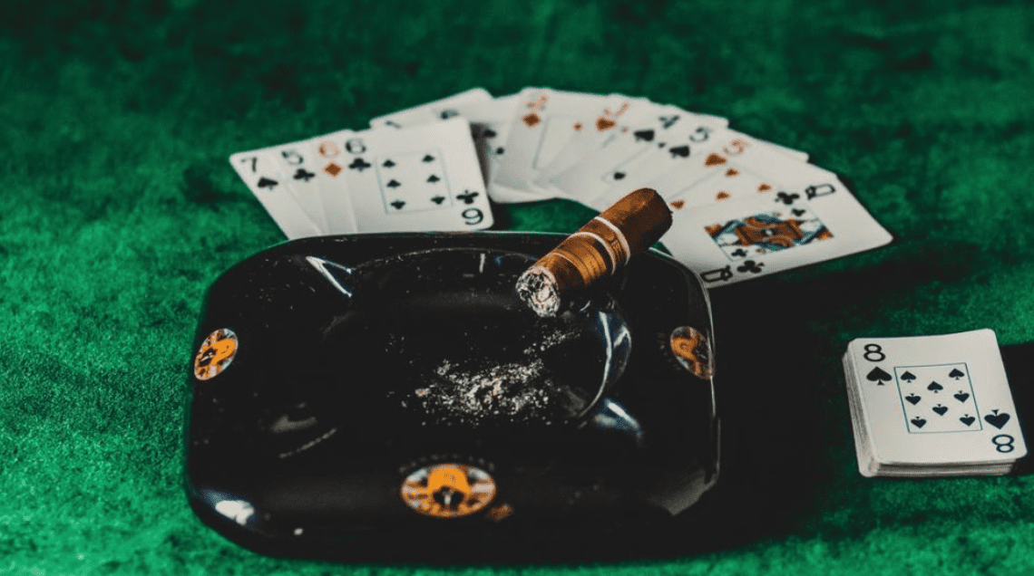 Bí kíp chơi blackjack nhất định phải thuộc lòng lòng