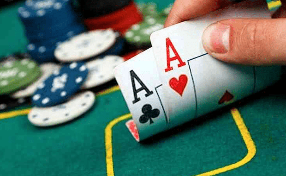 Hướng dẫn cách chơi poker như cao thủ để nhận được tiền thưởng cao