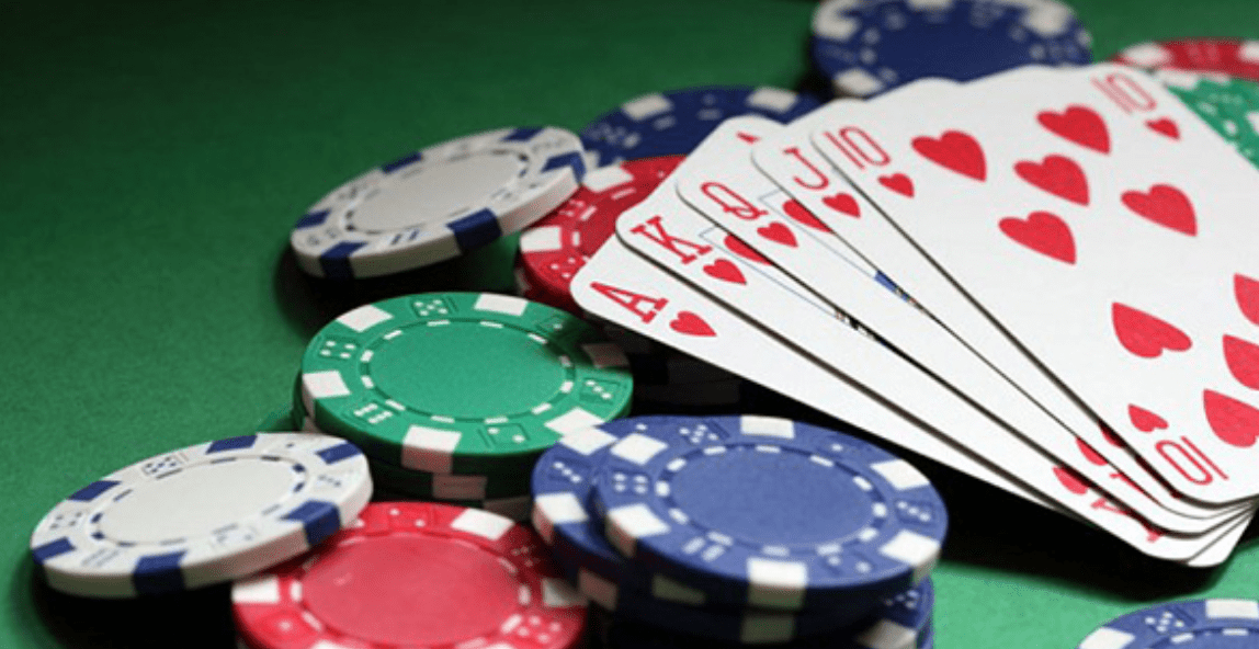 Poker và những bộ tay bài của nó mà người chơi có thể tham gia ghép cặp